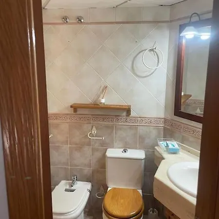 Apartment Atico Duplex Mirasierra Renfe 50 M Centrico