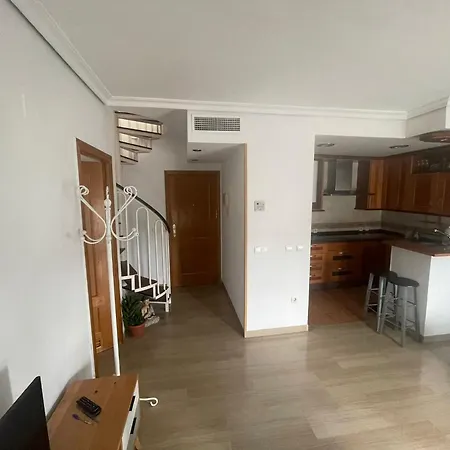 Apartment Atico Duplex Mirasierra Renfe 50 M Centrico